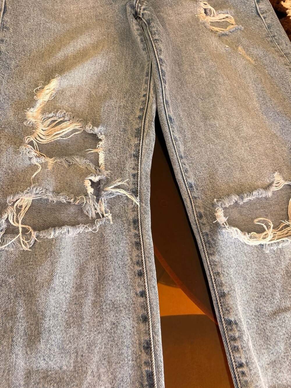 Altar'd State Hidden Jeans Los Angeles Distressed Light Wash Jeans Size 27